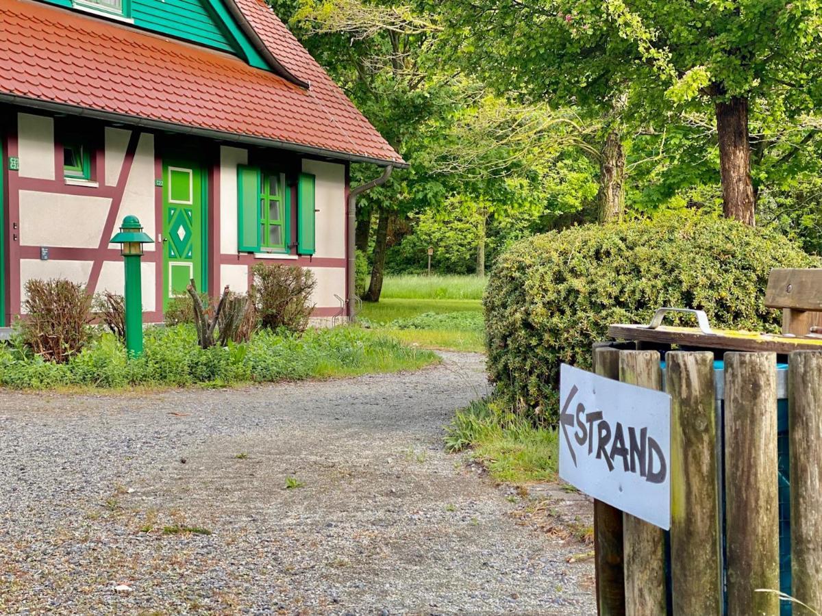 Strandnahe Ferienwohnung Ruegen Dranske Zewnętrze zdjęcie